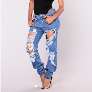 FashionNova Don’t Kill My Vibe Jeans